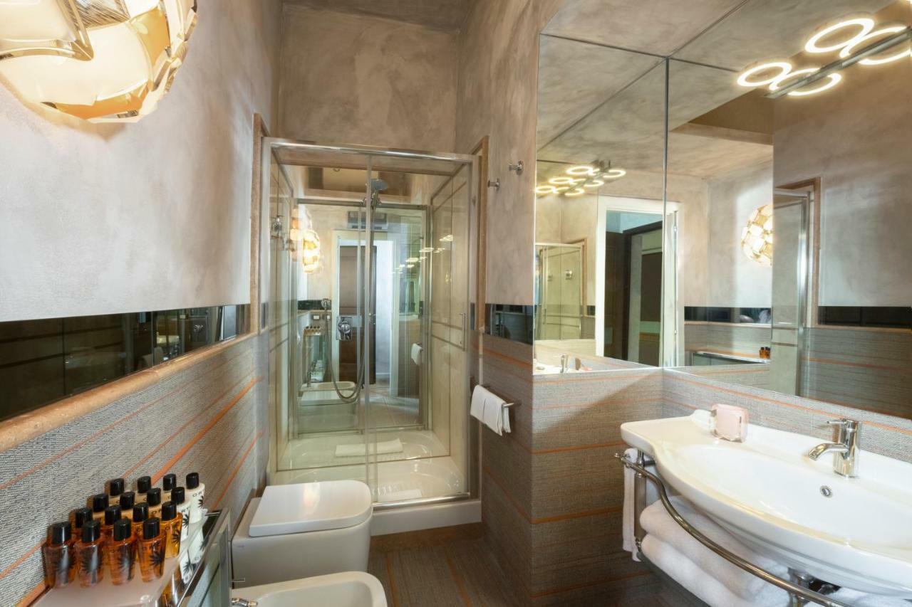 Palm Suites - Small Luxury Hotels Of The World Рим Экстерьер фото